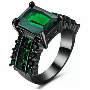 Black Gold & Emerald Ring Size 7